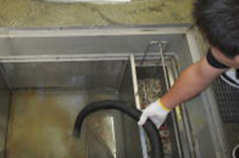 グリストラップ清掃